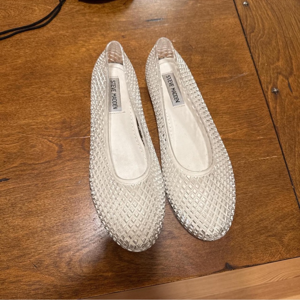 Steve Madden Women's Textured Cream Loafers